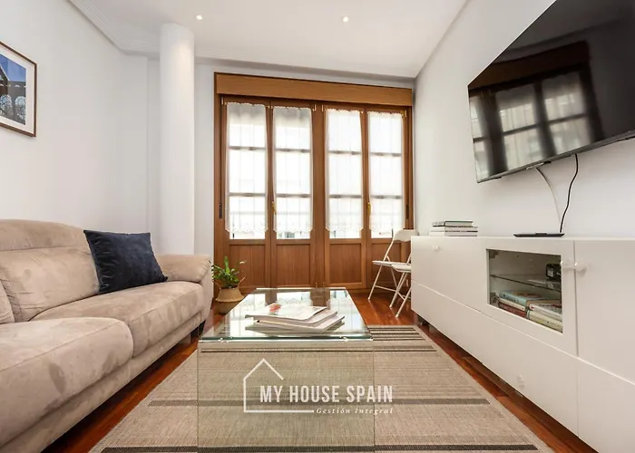 Myhousespain - Luminoso Piso En El Centro De *