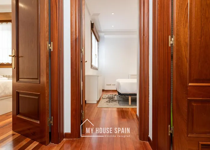 Myhousespain - Luminoso Piso En El Centro De *